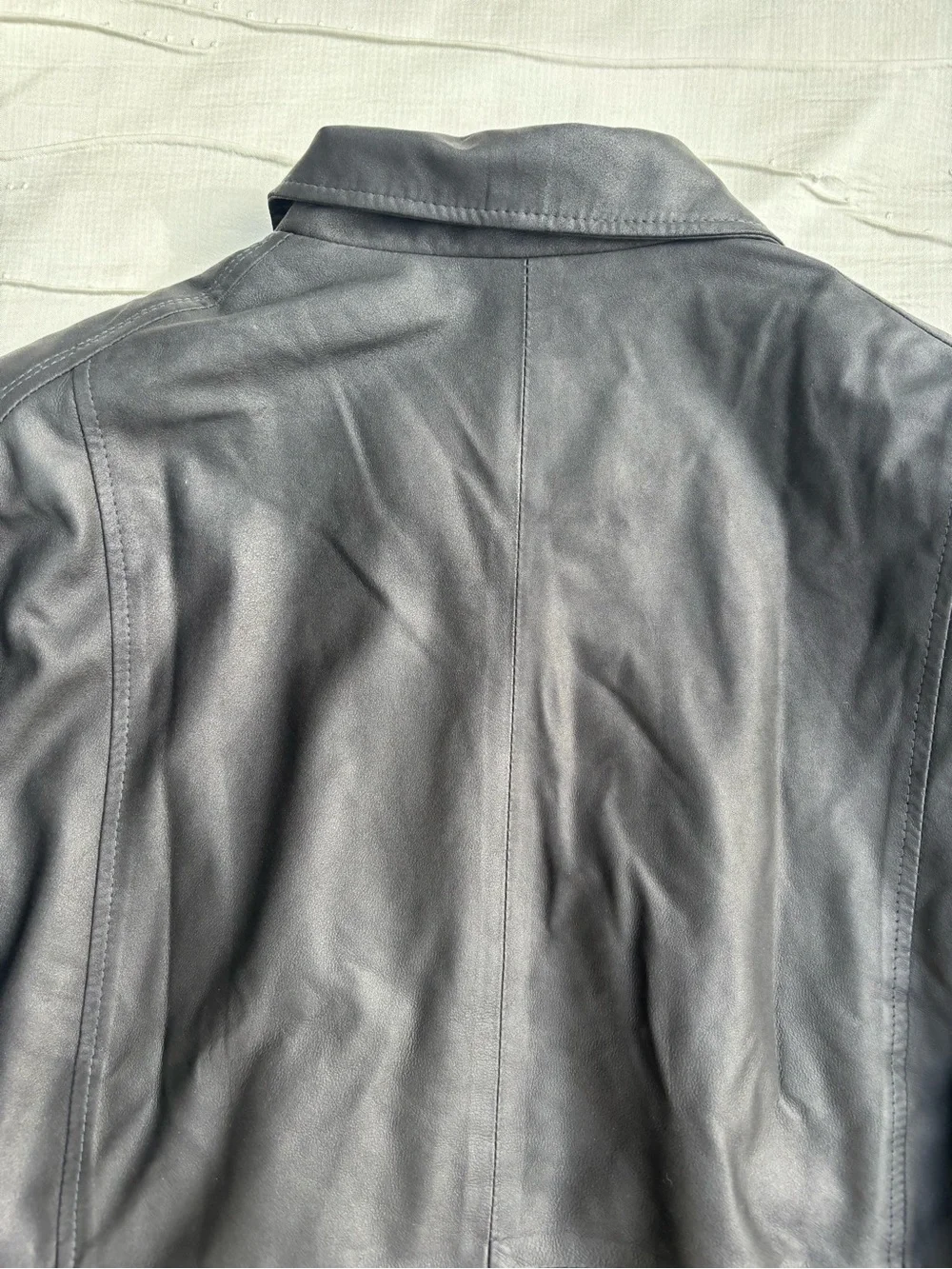 Remy Men's Lambskin Leather Bomber Jacket Black Red Trim Sz 38 Small Like New